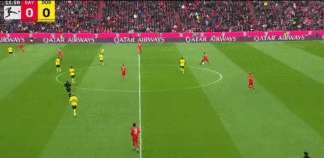 欧博ABG游戏官网-【德甲】穆勒2球，多特门将超巨失误，拜仁4比2回榜首